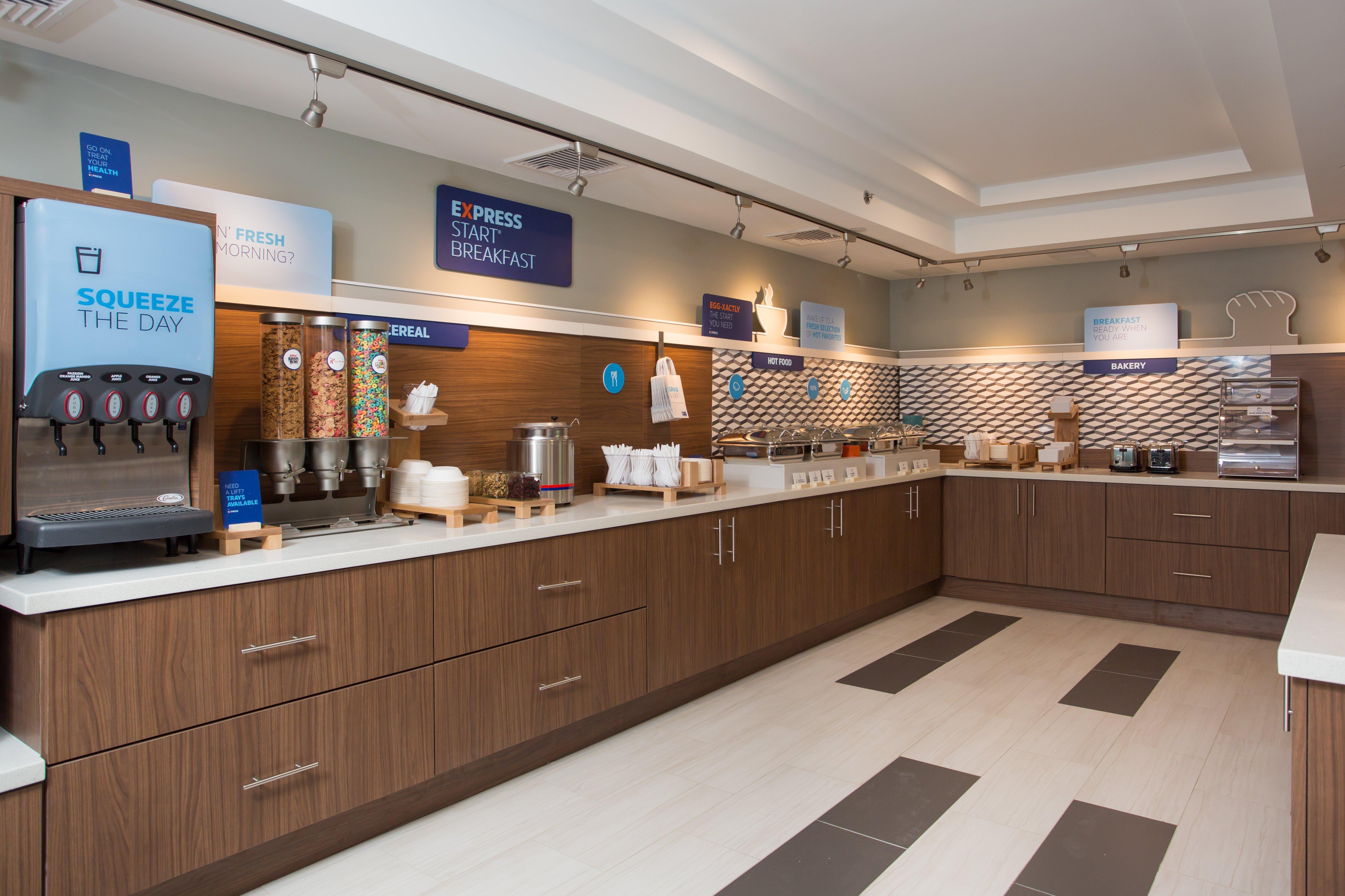 Holiday Inn Express Chelmsford By Ihg מראה חיצוני תמונה