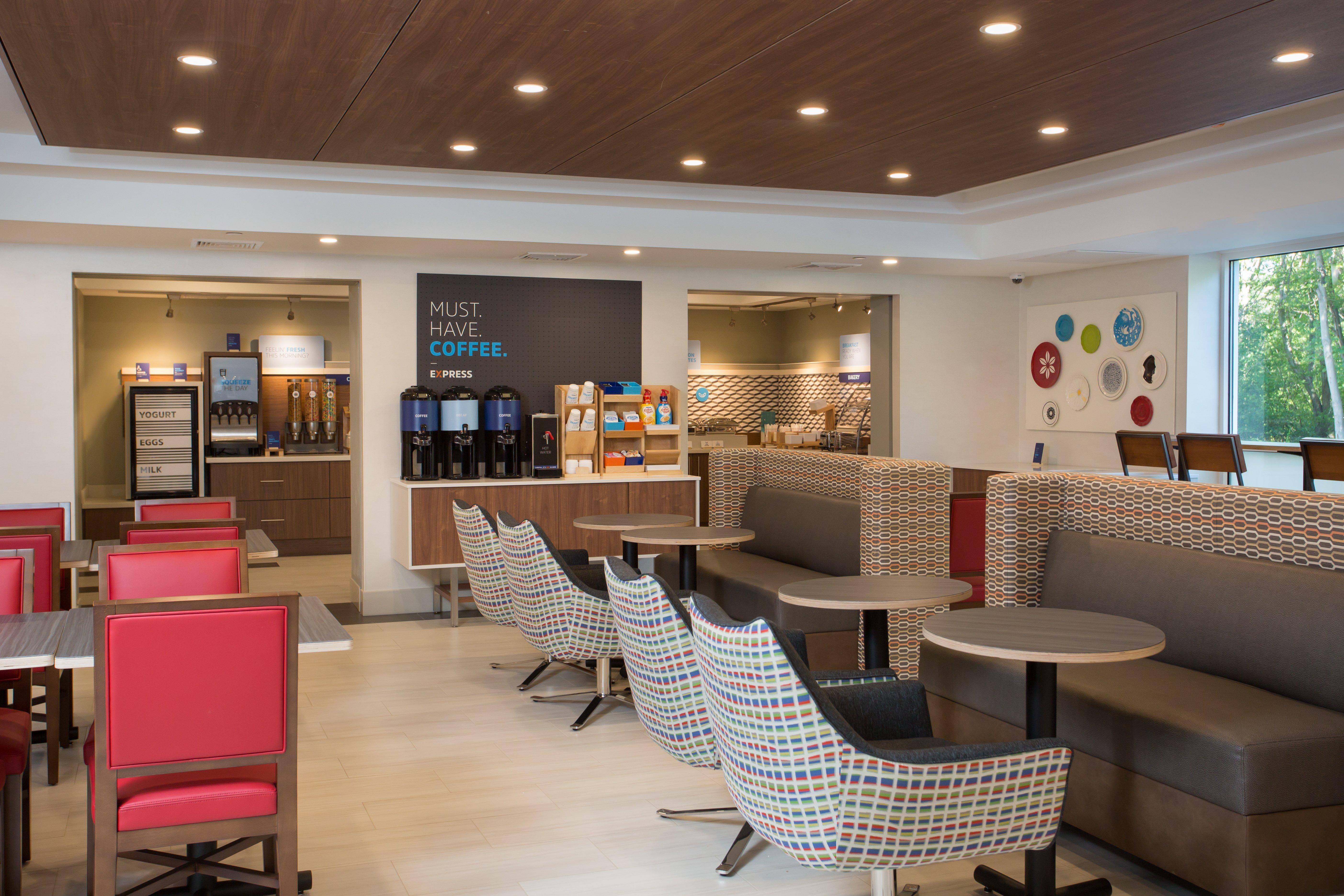 Holiday Inn Express Chelmsford By Ihg מראה חיצוני תמונה