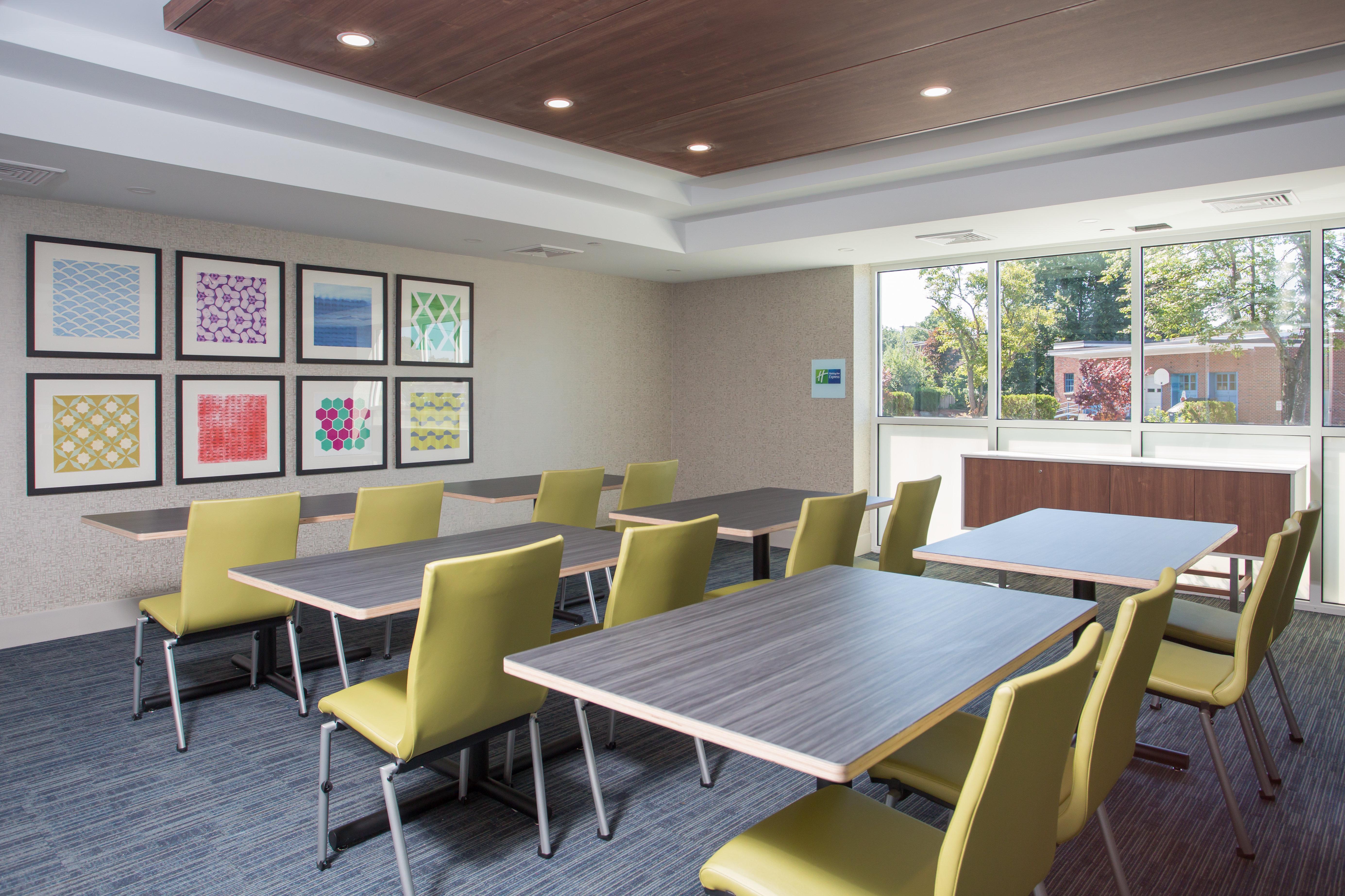 Holiday Inn Express Chelmsford By Ihg מראה חיצוני תמונה