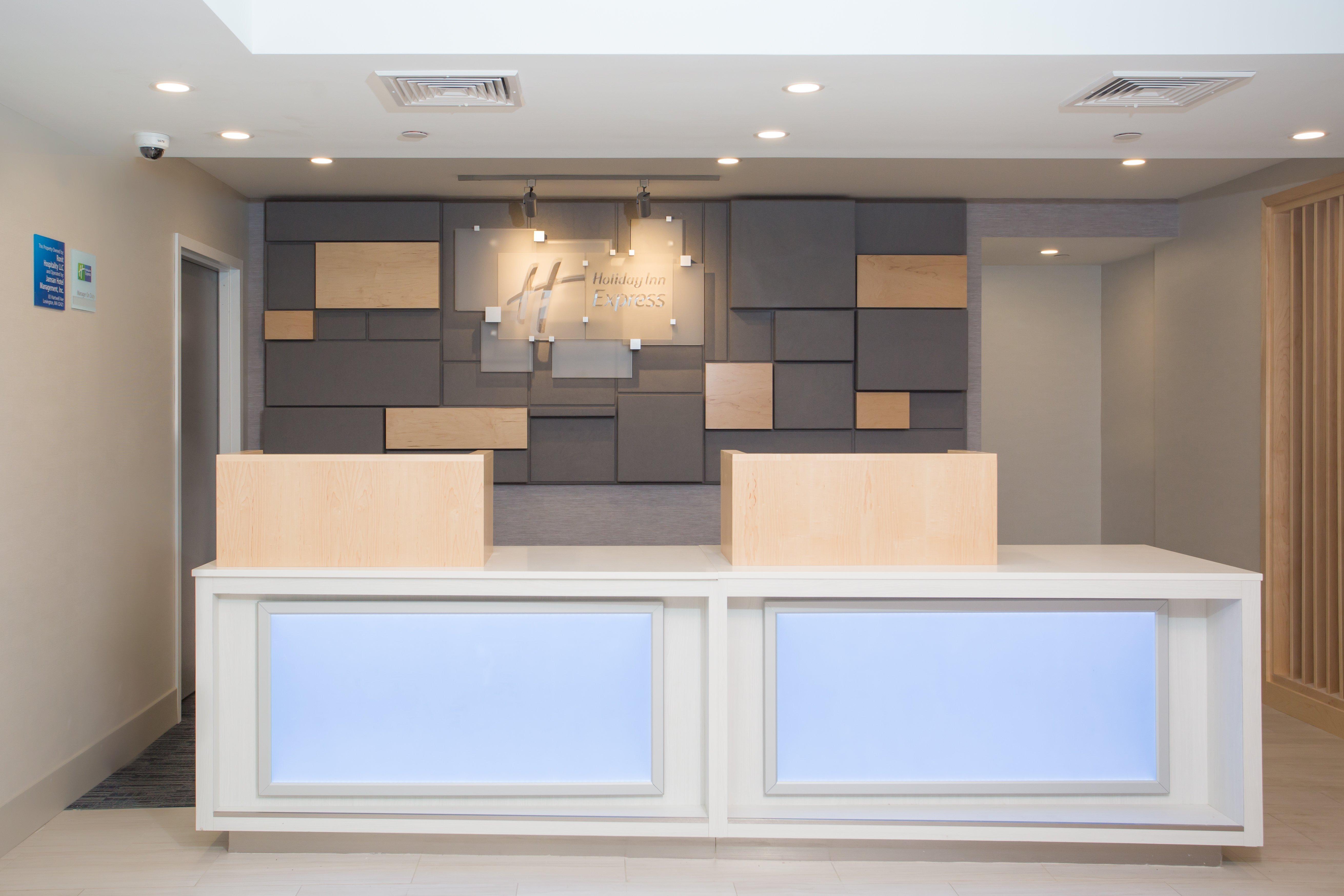Holiday Inn Express Chelmsford By Ihg מראה חיצוני תמונה