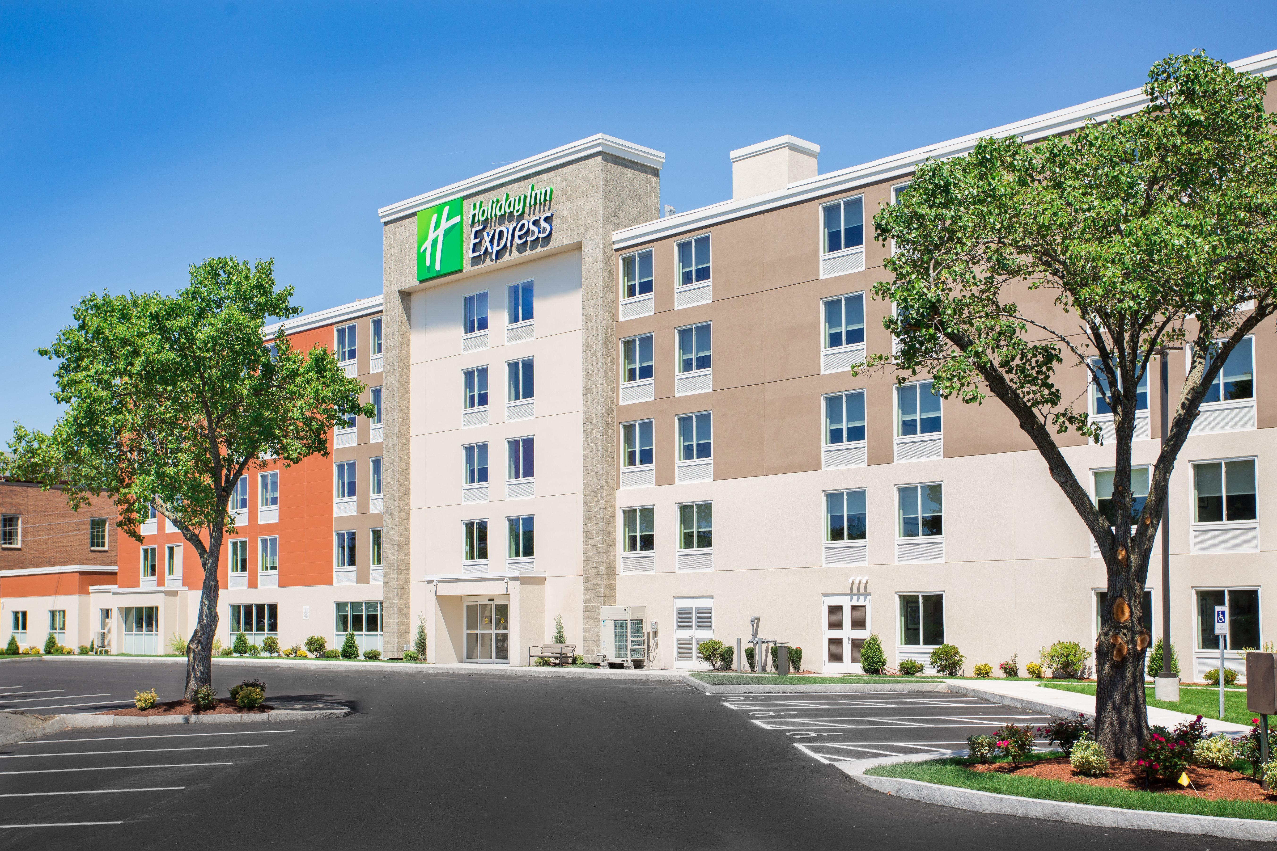 Holiday Inn Express Chelmsford By Ihg מראה חיצוני תמונה
